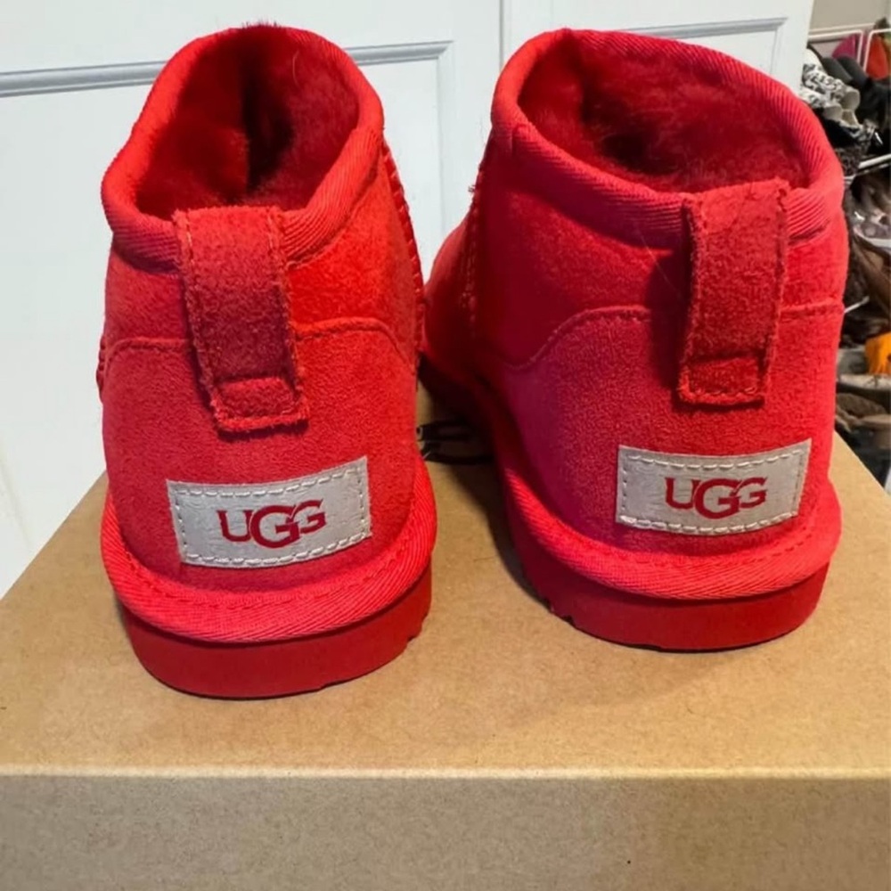 Ugg Classic Ultra Mini